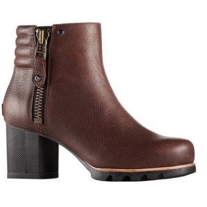 NWOT- Sorel full grain leather Danica boot